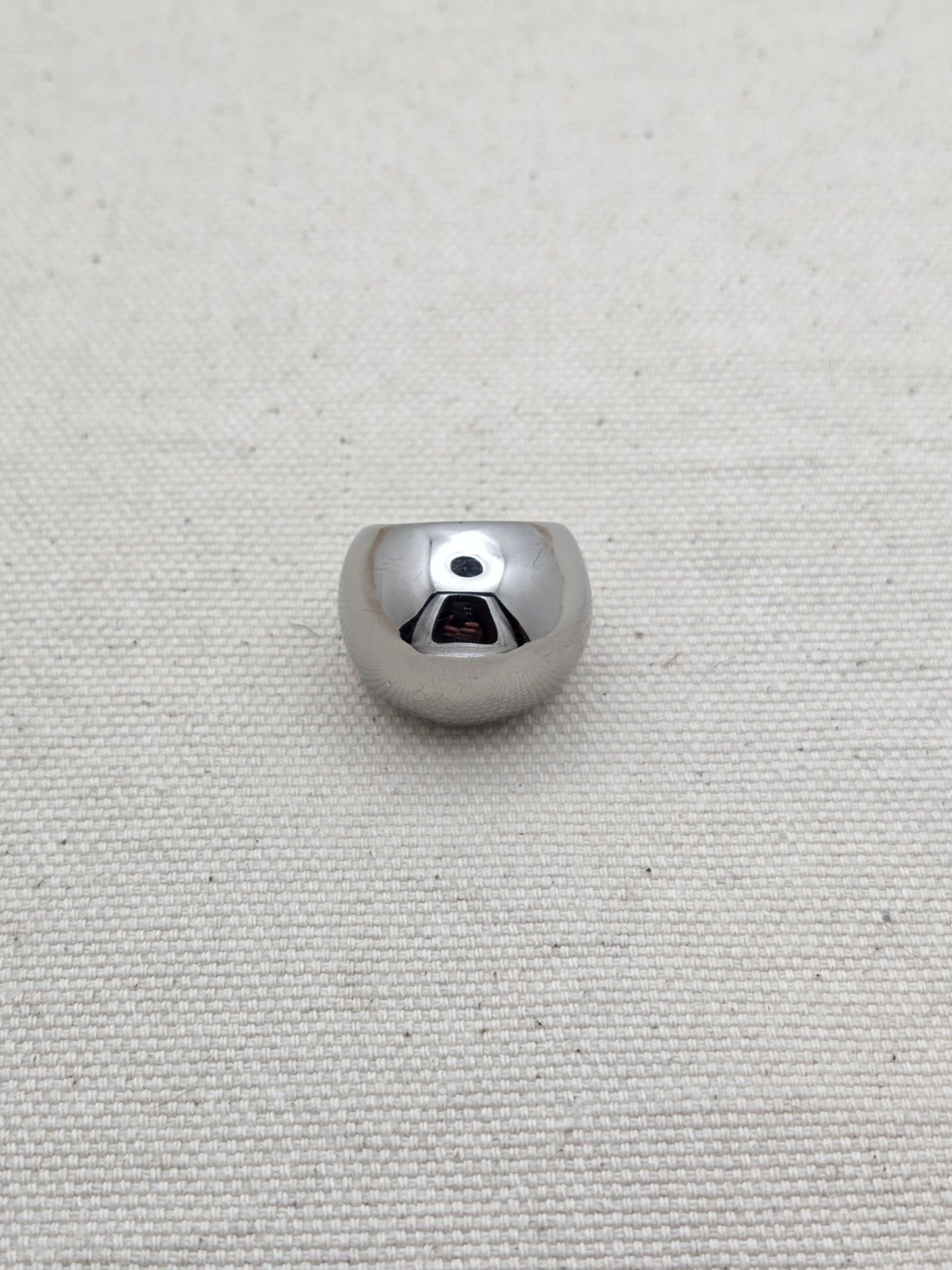 Anillo de plata con forma redonda - Miriam