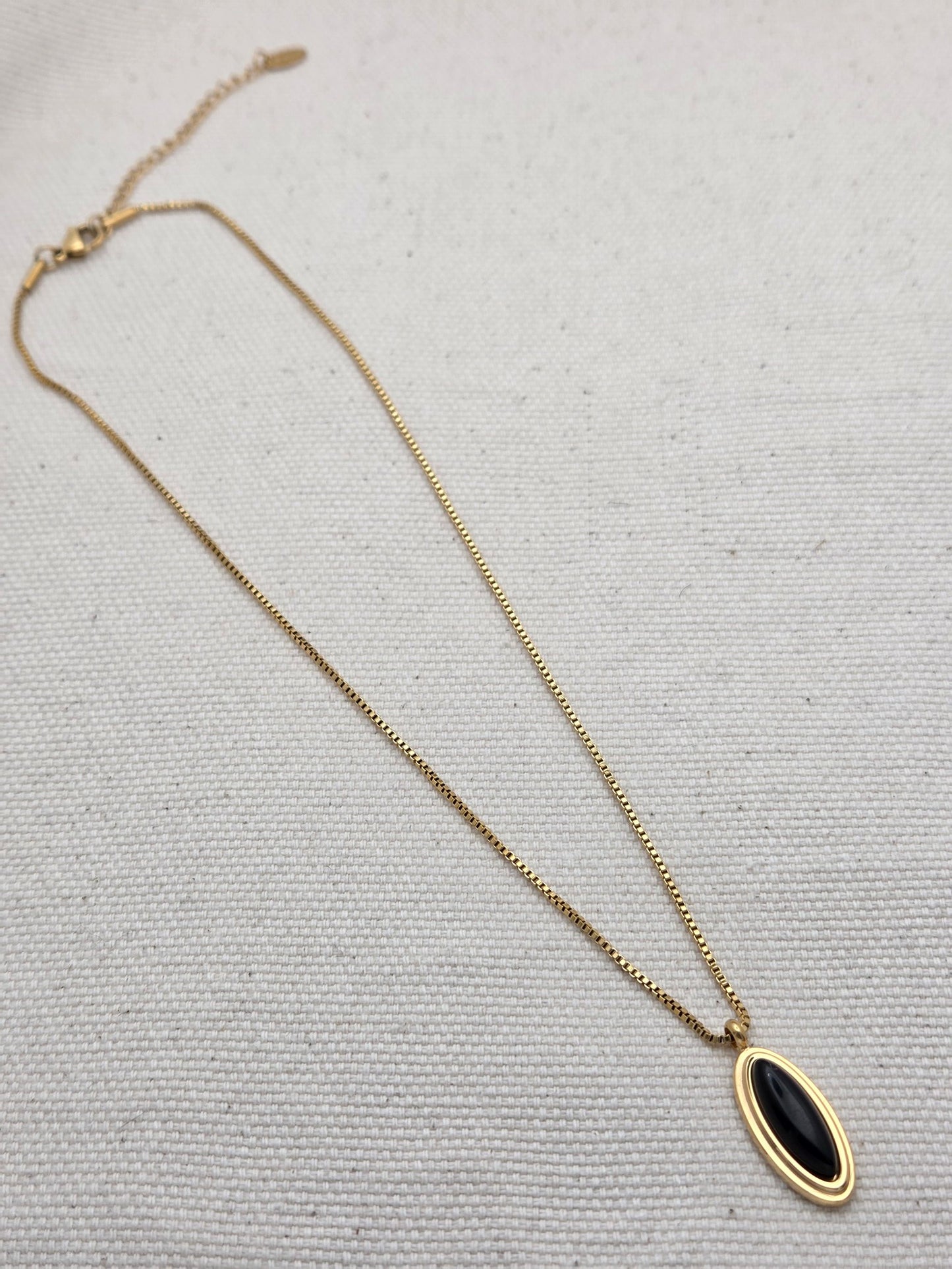 Collar con piedra vintage Helou Bijoux